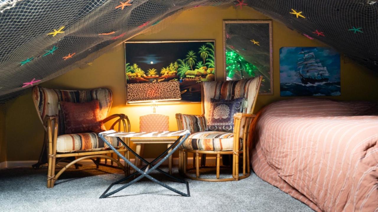 Tropical Tiki Hut Villa Louisville Eksteriør bilde